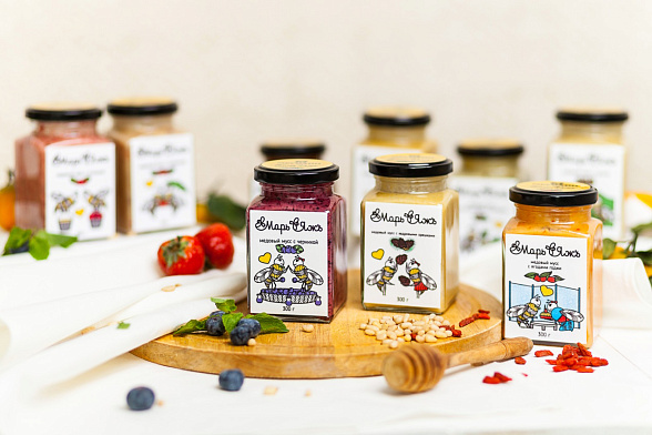 Медовый мусс с кедровыми орешками