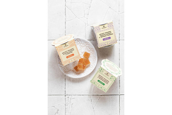 Десерт медово-мармеладный с пергой